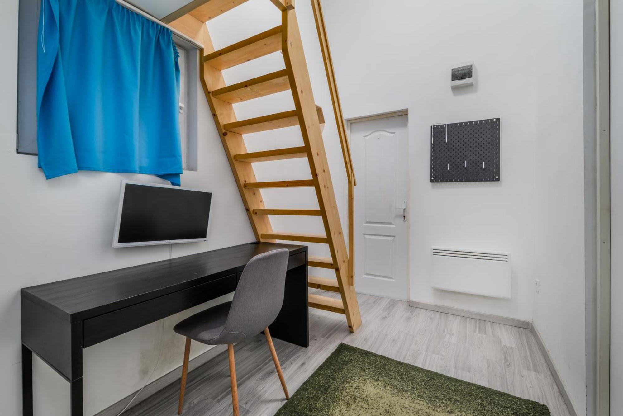 5 Bedrooms Keleti-Home ブダペスト エクステリア 写真