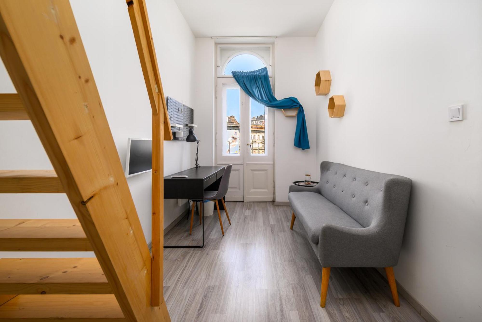 5 Bedrooms Keleti-Home ブダペスト エクステリア 写真